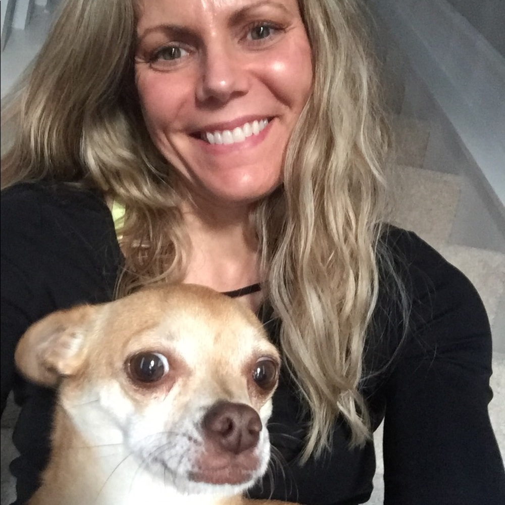 Meet your Posher, Leslie